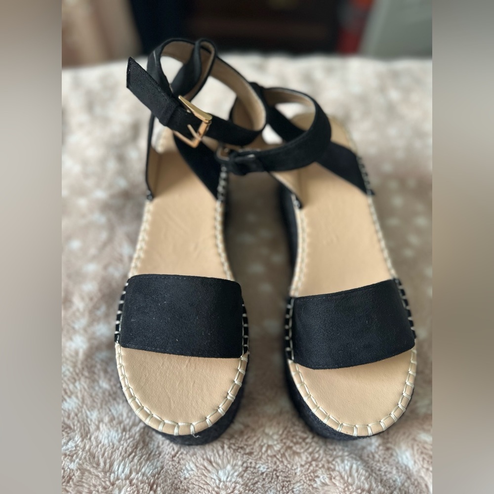 Pretty little things platform sandals